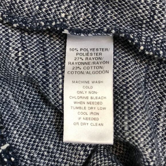 Ann Taylor Loft Cold Shoulder Sweater Knit Blue Long Sleeve Womens Sz Med - Picture 8 of 8